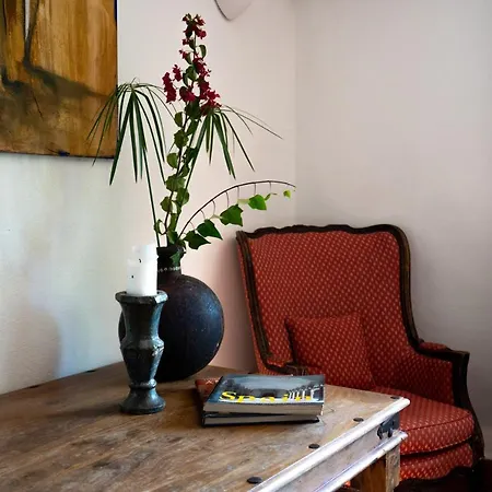 A Natural Retreat Guest house *