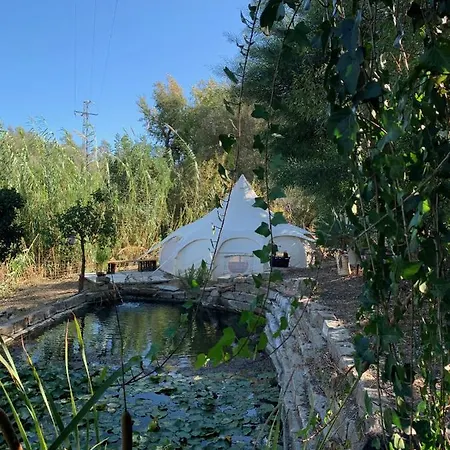 A Natural Retreat מלון מיחאס